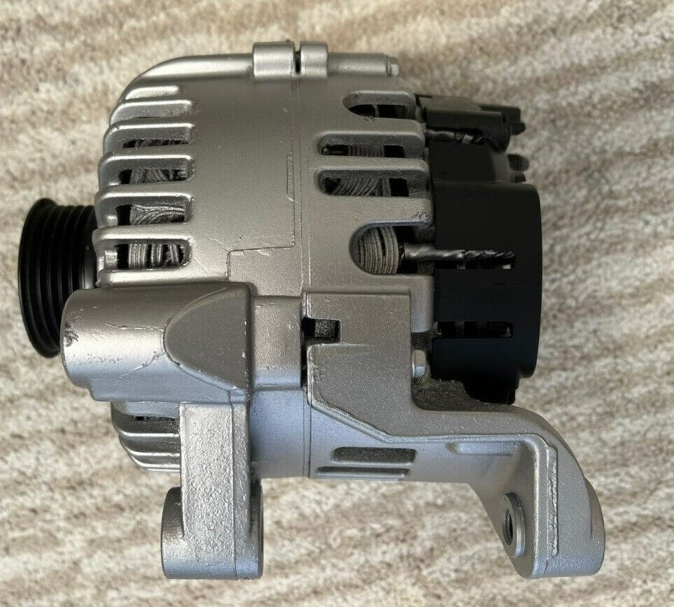 Alternator FOR BMW 3 Series 318 320 X3 2.0 Diesel TD 330 X3 X5 3.0 TG15C072