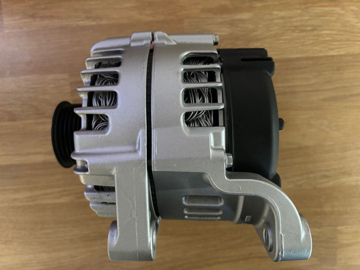 Alternator FOR BMW 5 series 7 series 525 530 535 730 740 X5 X6 3.0 Diesel