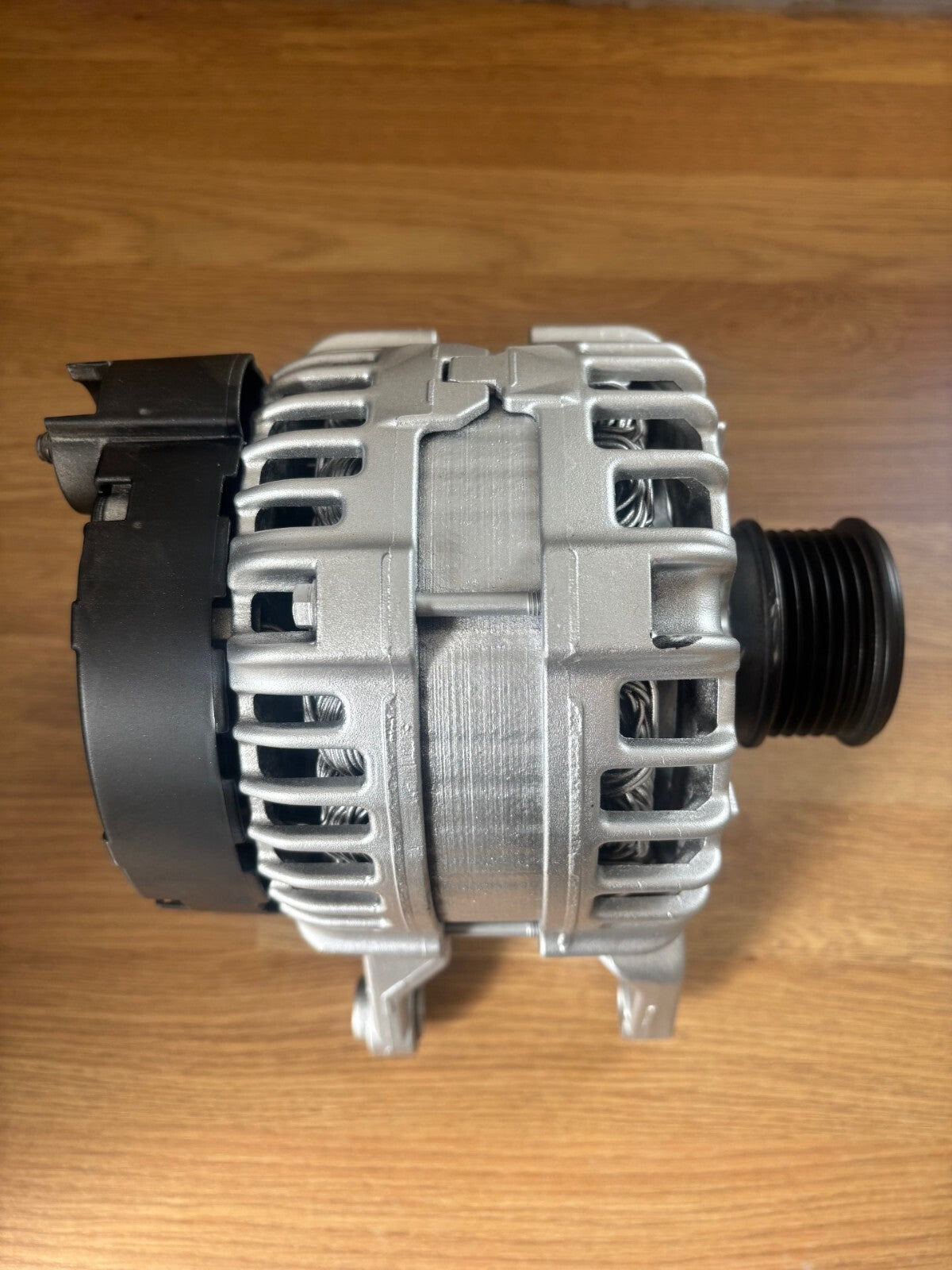Alternator FOR Mercedes C160 C180 E180 E220 E200 SLC200 C200 E250 1.6 2.0 Petrol - view 4