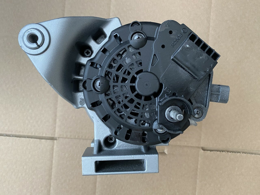 Alternator FOR Vauxhall Insignia Zafira Tourer 2.0 Diesel 140 AMP Bosch - view 4