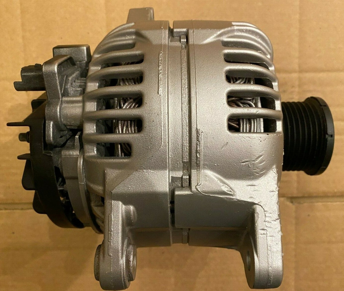 Alternator FOR Renault Laguna 1.9 Diesel Master Trafic 2.5 Diesel DCi Vivaro - view 3