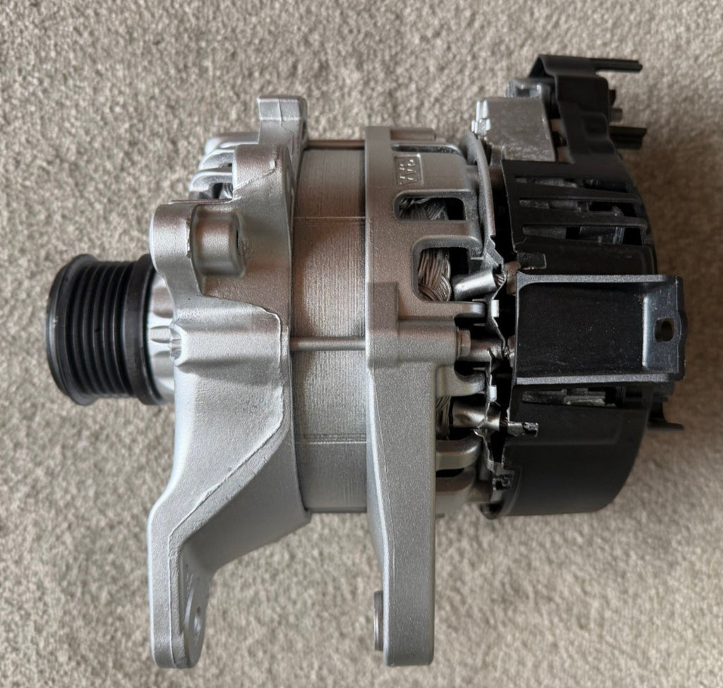 Alternator FOR Nissan Qashqai Renault Arkana Austral Captur 1.3 Petrol Hybrid