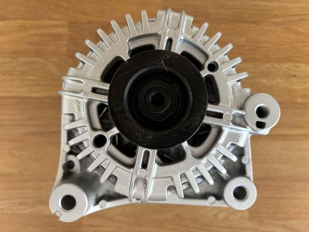 Alternator FOR Toyota Verso Auris RAV 4 Verso Mk2 MK3 1.6 2.0 Diesel T270 D4-D - view 2
