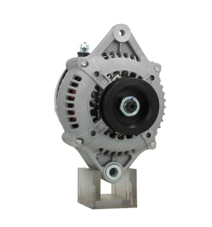 Alternator FOR Toyota Fork Lift 7FD 7FD10 7FD23 7FD18 7FD20 7FD14 7FD15 Hiace