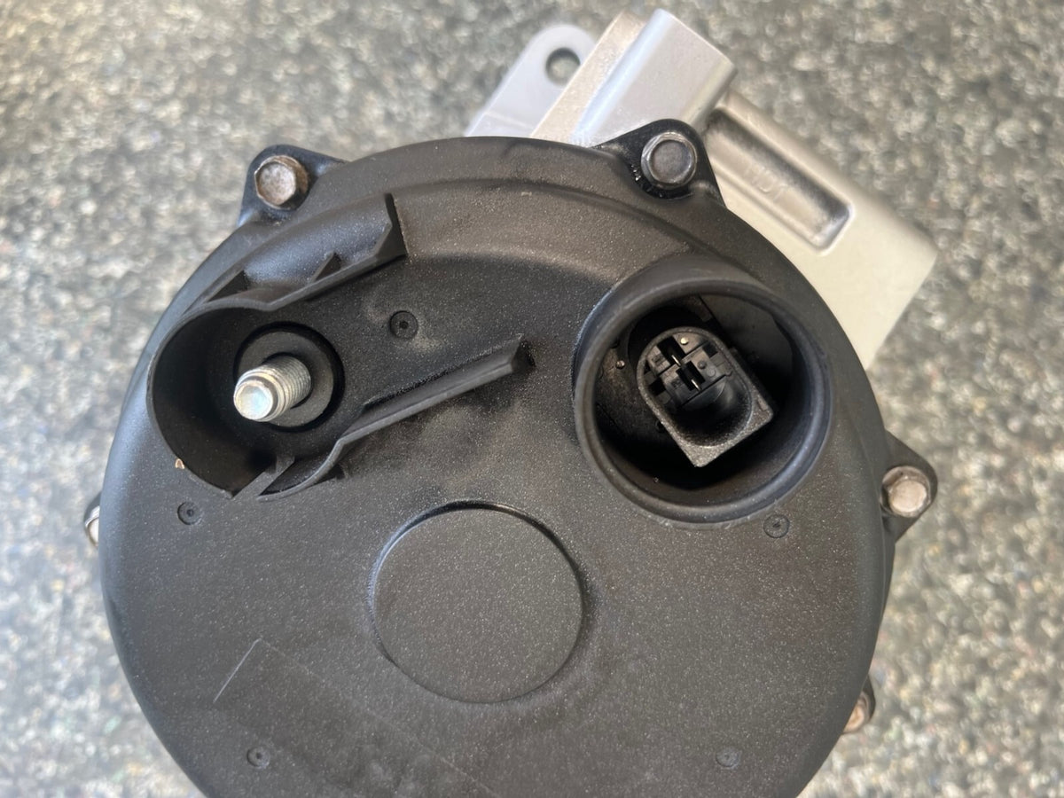 Alternator FOR Porsche Cayenne 4.5 Petrol Turbo S 190 AMP Water Cooled - view 6