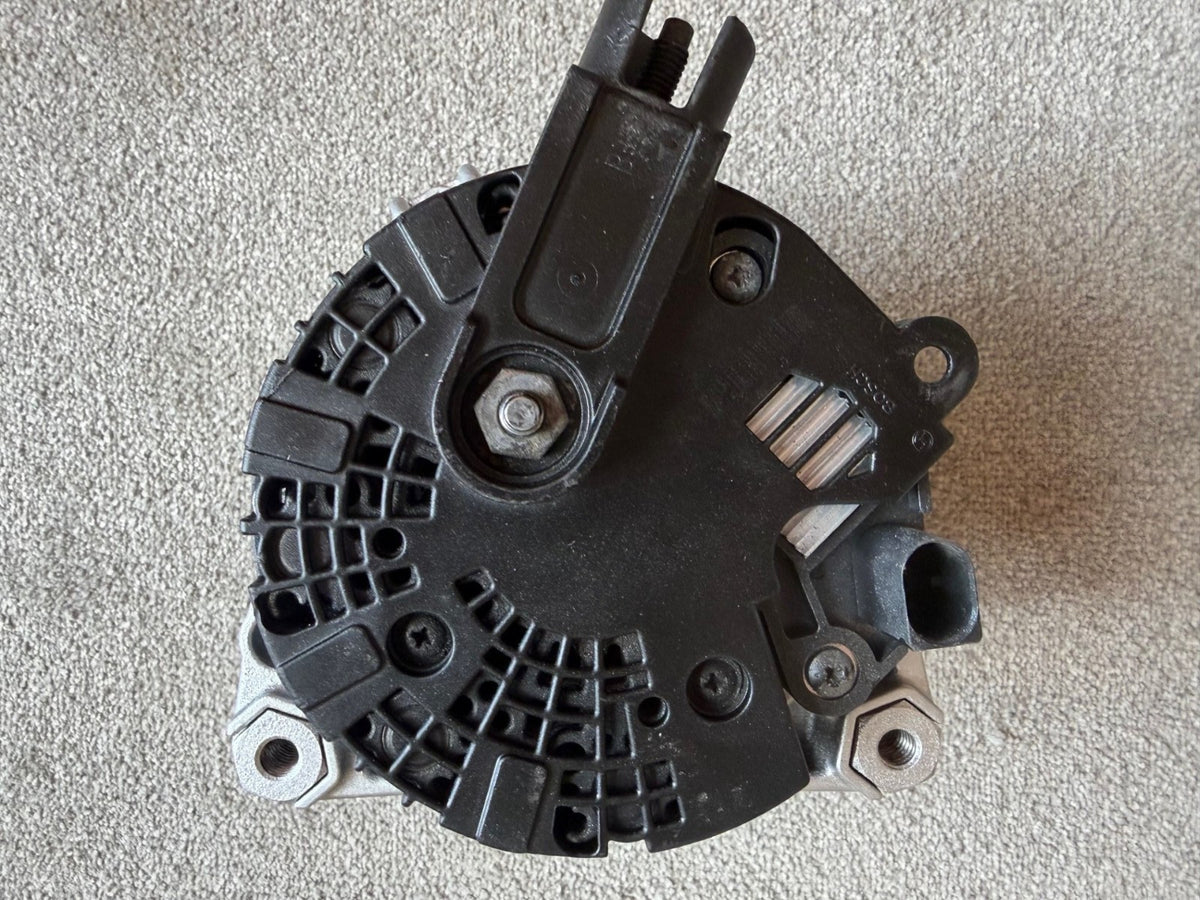 Alternator FOR Land Rover Discovery Sport Range Rover Evoque 2.2 Diesel TD4 SD4 - view 2