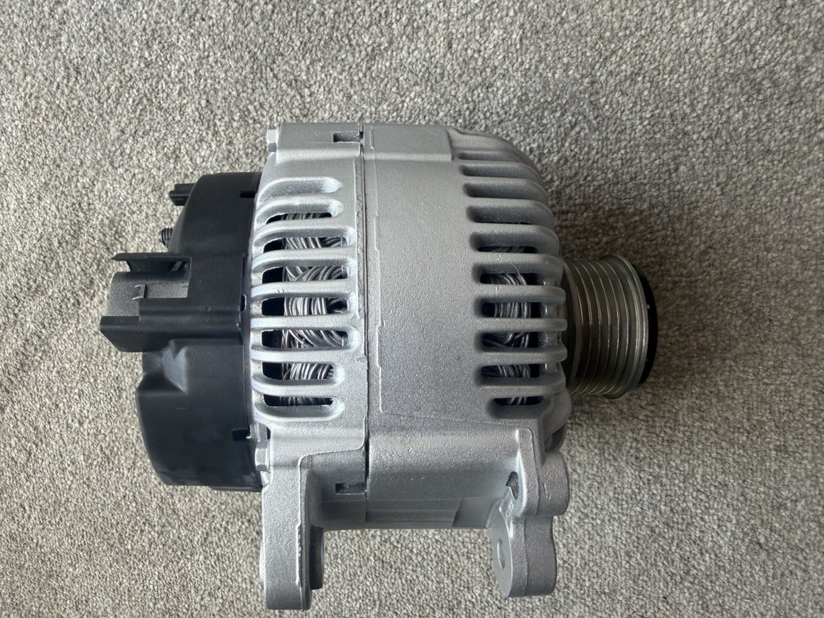 Alternator FOR VW Passat 1.6 Diesel Seat Alhambra VW CC Passat Sharan 2.0 Diesel - view 3