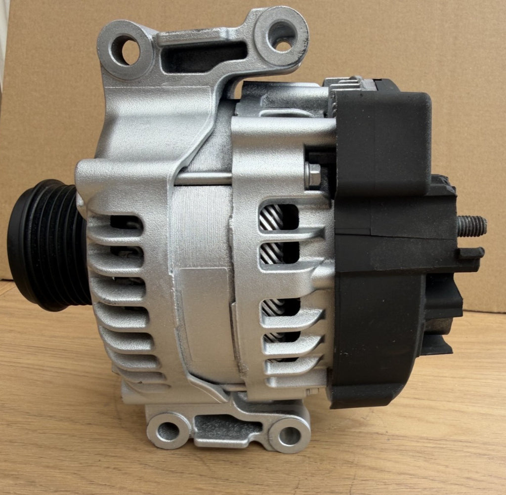 ALTERNATOR FOR AUDI A4 A5 2.0 TFSi 150 AMP 1042118690 1042118693 06L903024H