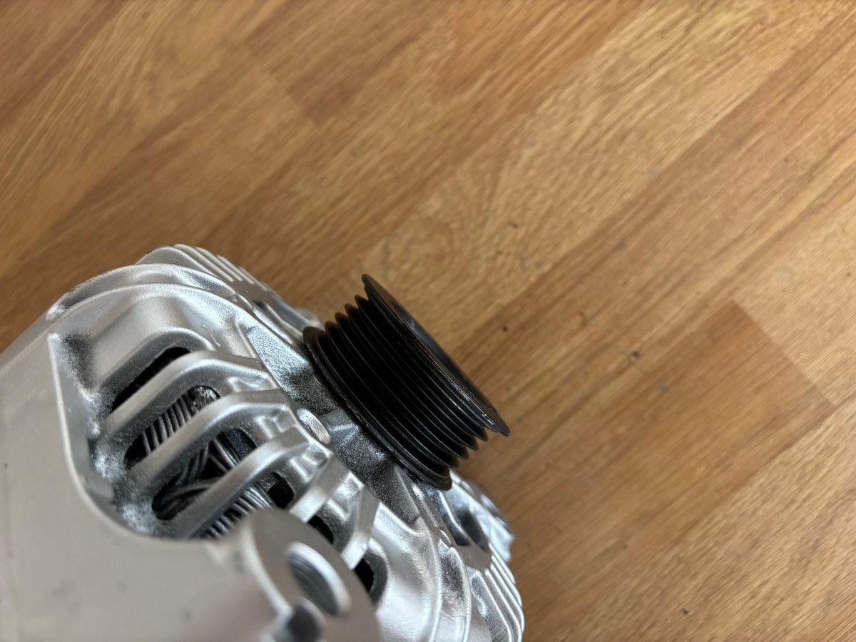 Alternator FOR Toyota Verso Auris RAV 4 Verso Mk2 MK3 1.6 2.0 Diesel T270 D4-D - view 5