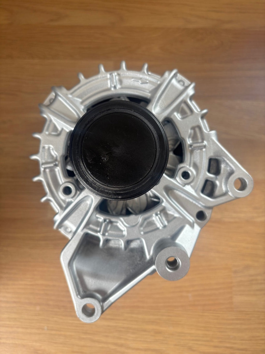 Alternator FOR Mercedes C160 C180 E180 E220 E200 SLC200 C200 E250 1.6 2.0 Petrol
