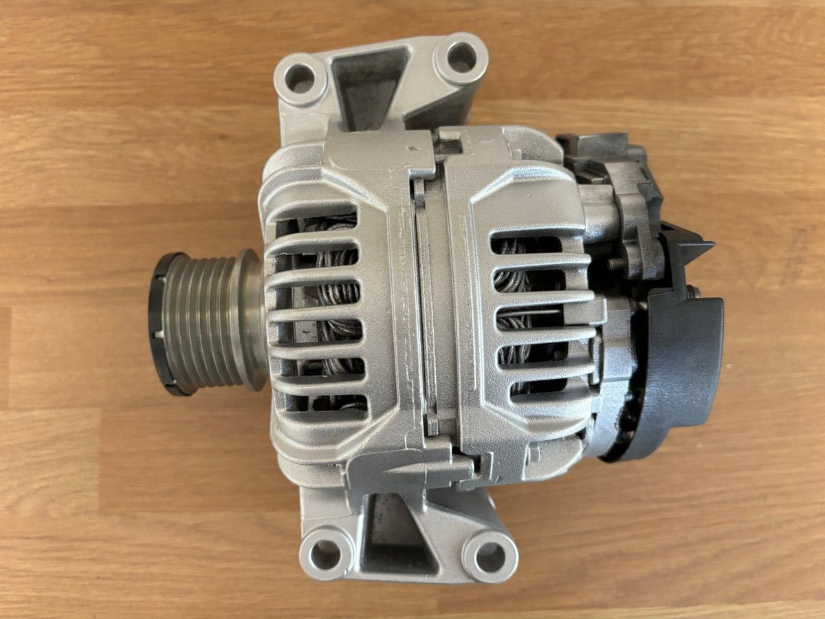 Alternator FOR Mercedes Sprinter 211 213 216 310 311 316 411 416 510 513 516 2.1