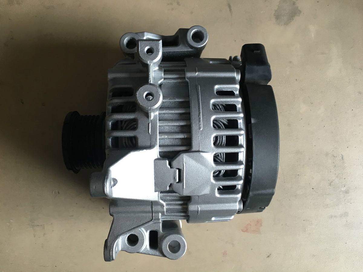 Alternator FOR Mercedes-Benz C200 E200 C220 E220 2.1 Diesel CDi