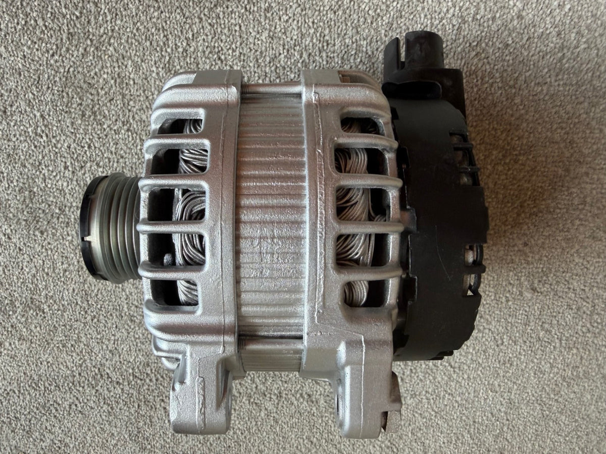Alternator FOR Land Rover Discovery Sport Range Rover Evoque 2.2 Diesel TD4 SD4