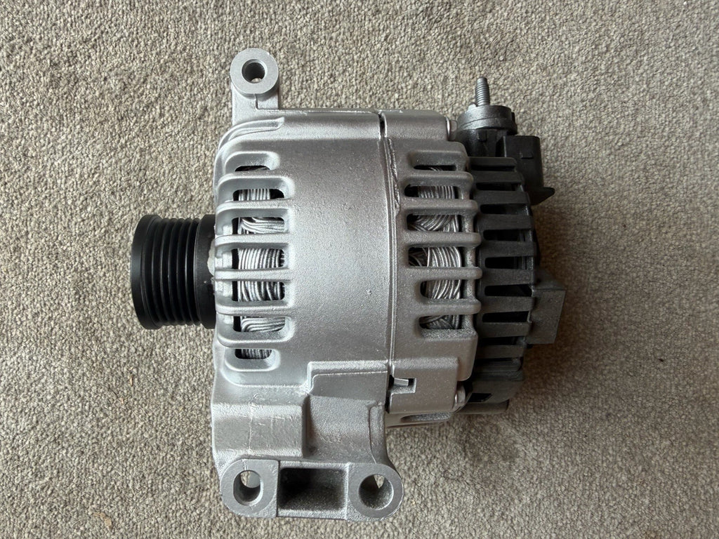Alternator FOR Mercedes A-CLASS A150 A160 A170 A180 1.5 1.7 ST35C015 Valeo 130 A