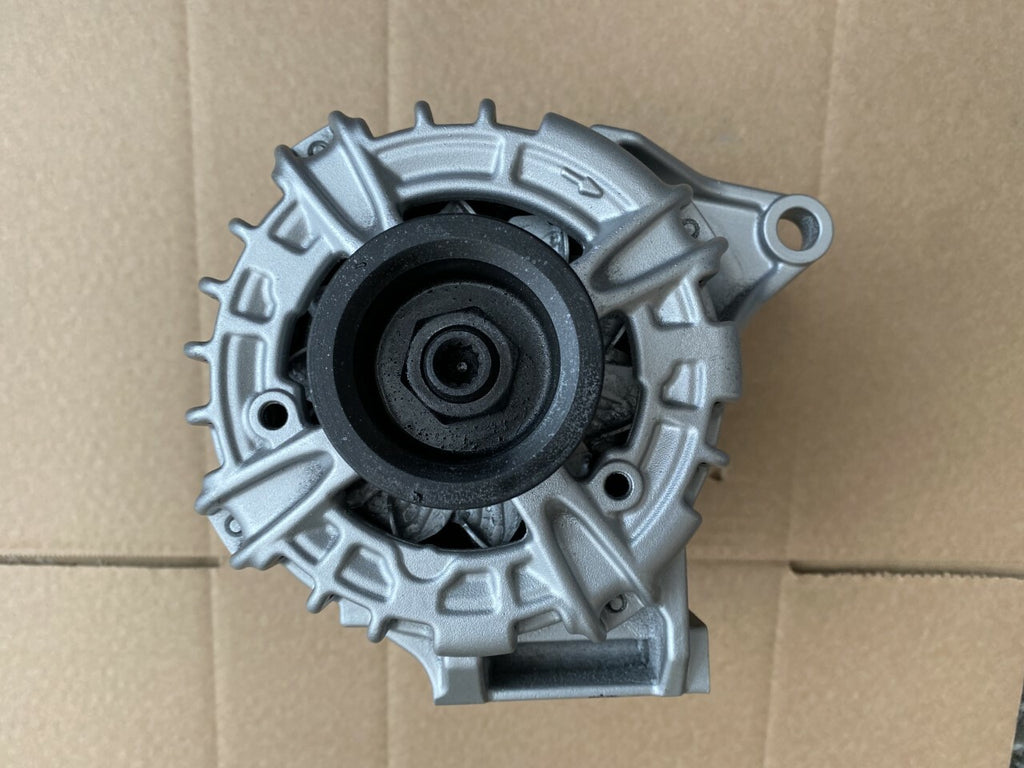Alternator FOR Vauxhall Insignia Zafira Tourer 2.0 Diesel 140 AMP Bosch - view 3